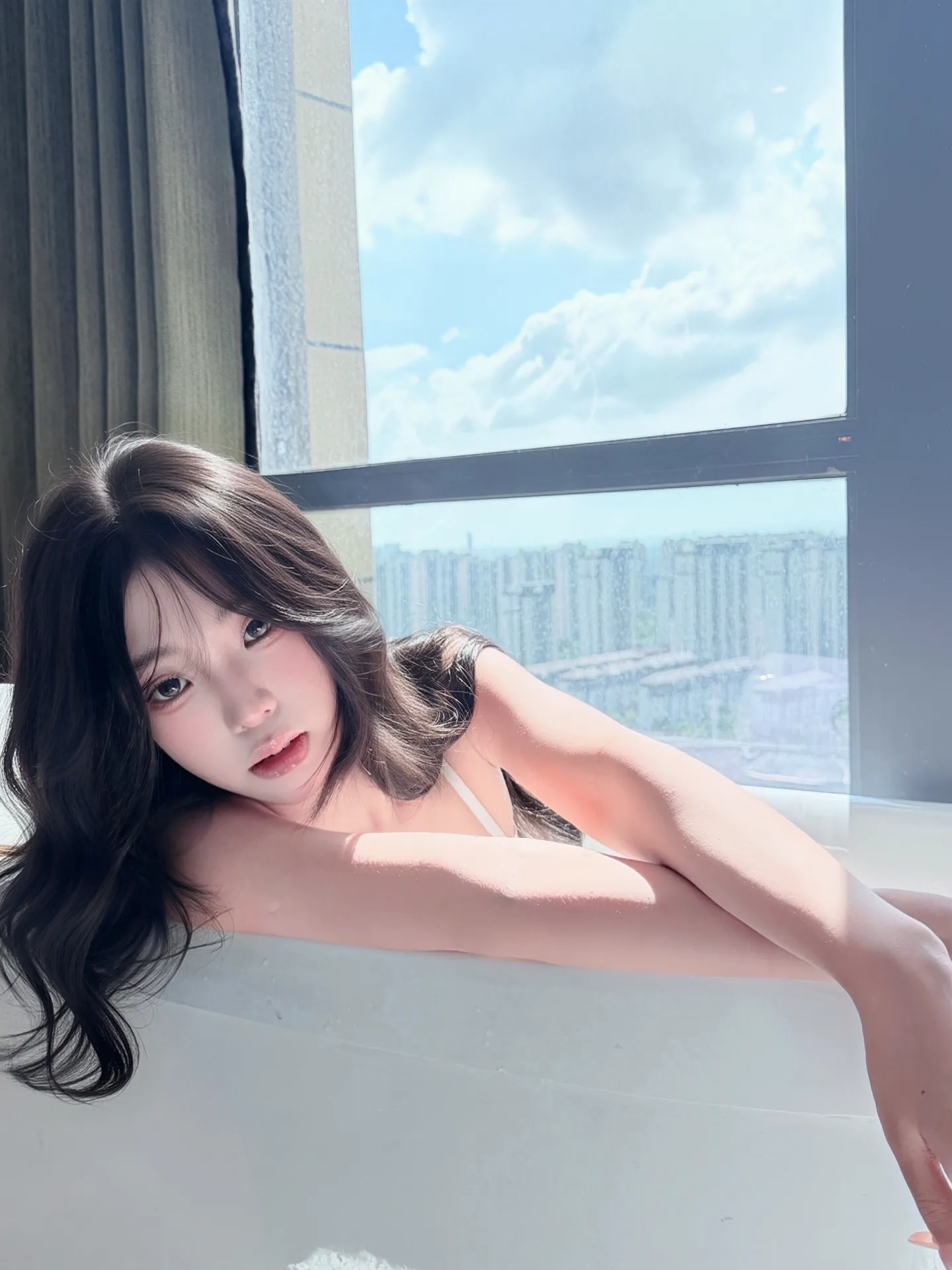 真宝 - 戏水 [55P2V-581MB]