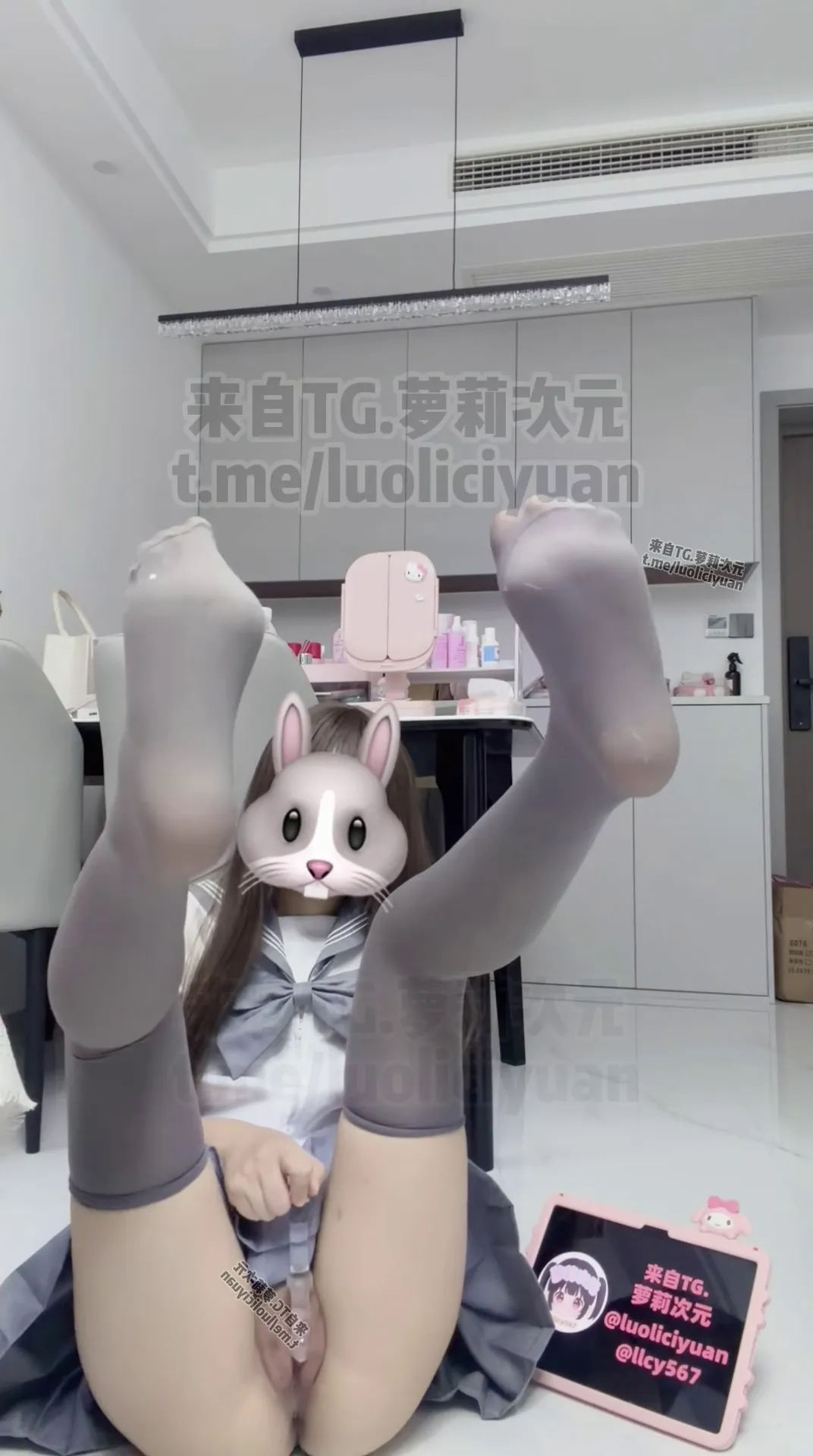 呆宝 - 780私定版 jk制服灰丝符文萝莉 揉胸m字腿后入视角抬腿多姿势抽插自慰叫爸爸 [0P1V-298MB]