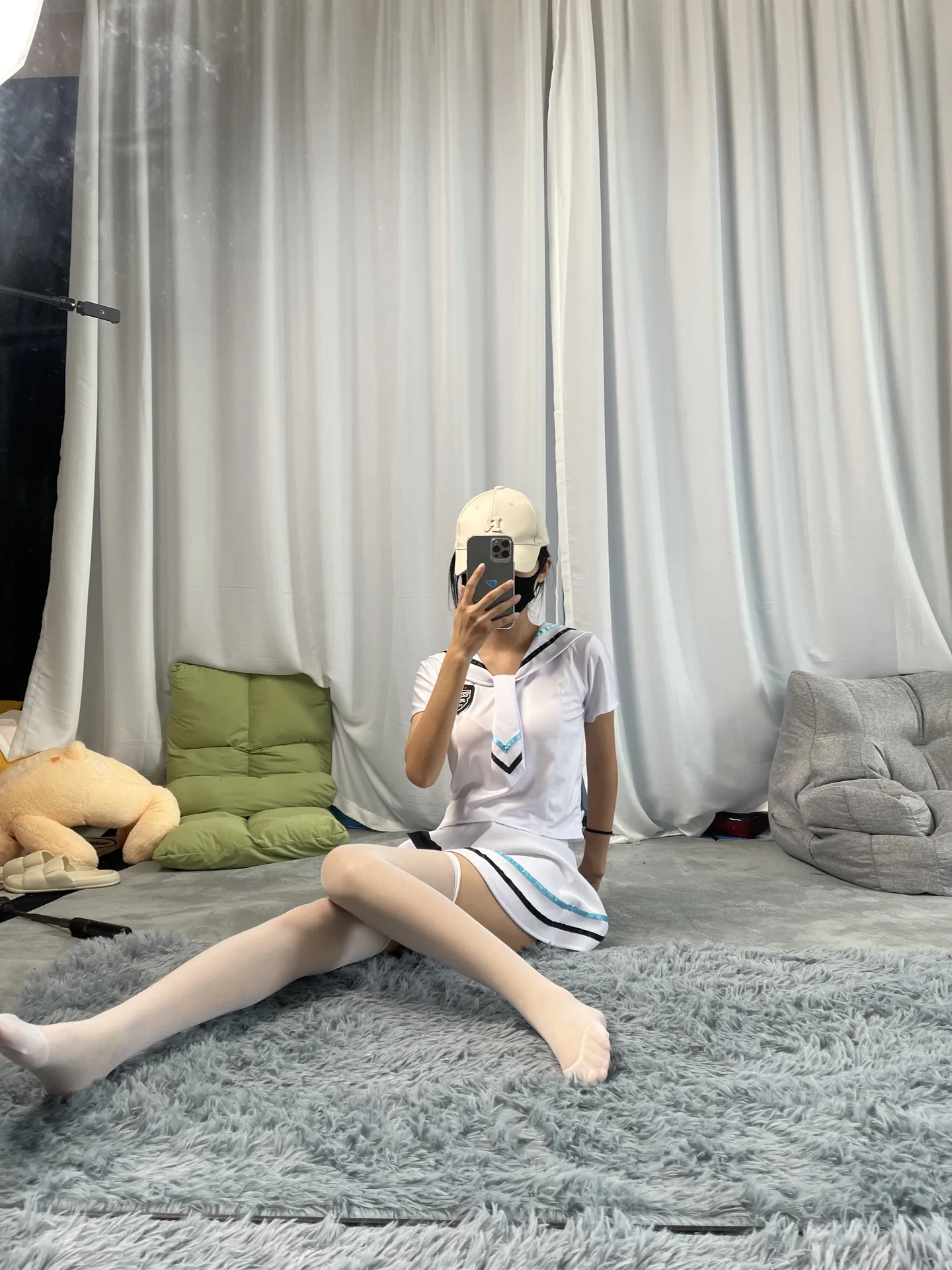 东禾摄影 - 可爱学妹水手服白丝 [203P-653MB]