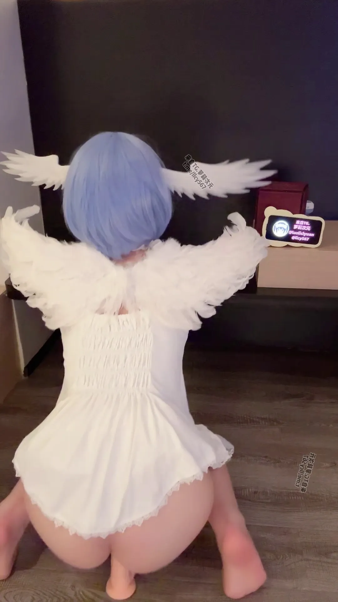 meow 988私定版 cos甜蜜天使re0 抬腿蹲姿弹力插后入视角多姿势假几把玩具自慰 [0P1V-318MB]