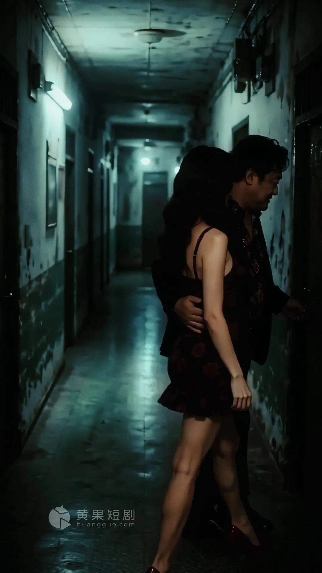 AI短剧 妻夜怪谈 第一集 熟女房东出租阴宅 [0P1V-500MB]