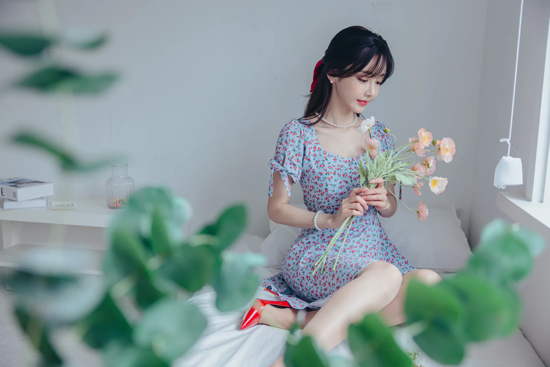 孙允珠 - 浅蓝小碎花连衣短裙 [78P-500MB]