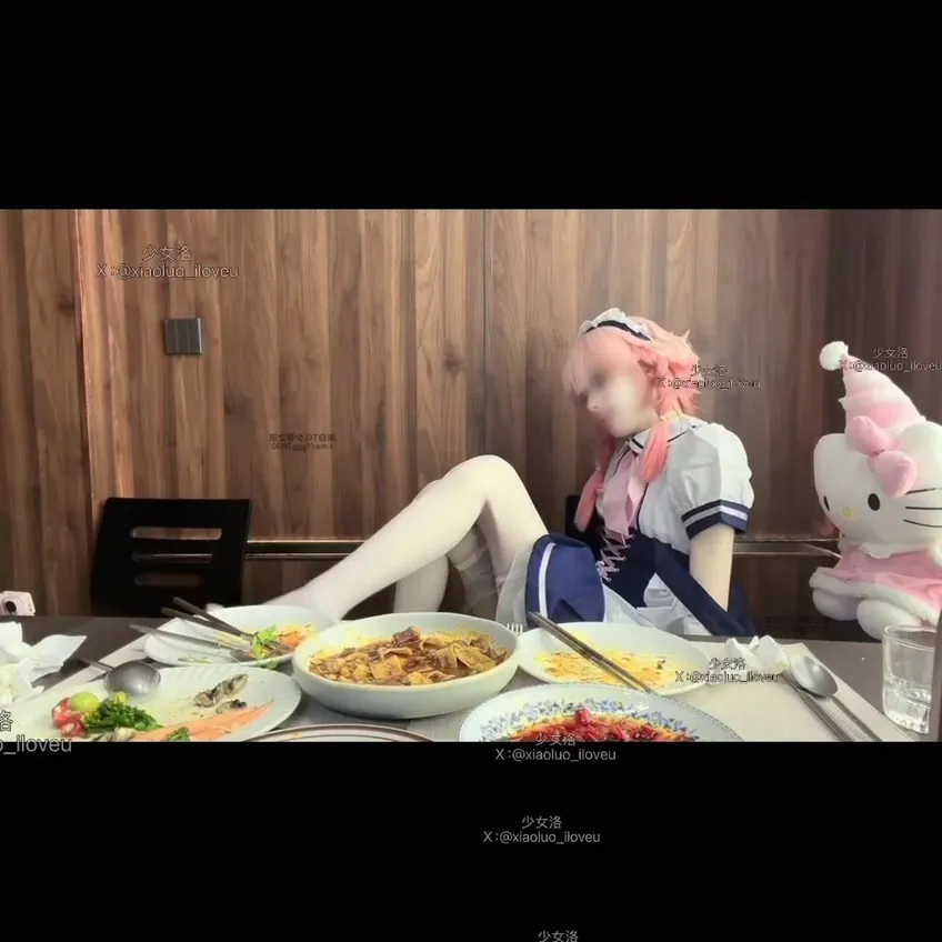 yuri酱 - 少女洛 依旧一小时起手888记录和门哥的约会一天车震做爱合集 [0P3V-1.55GB]