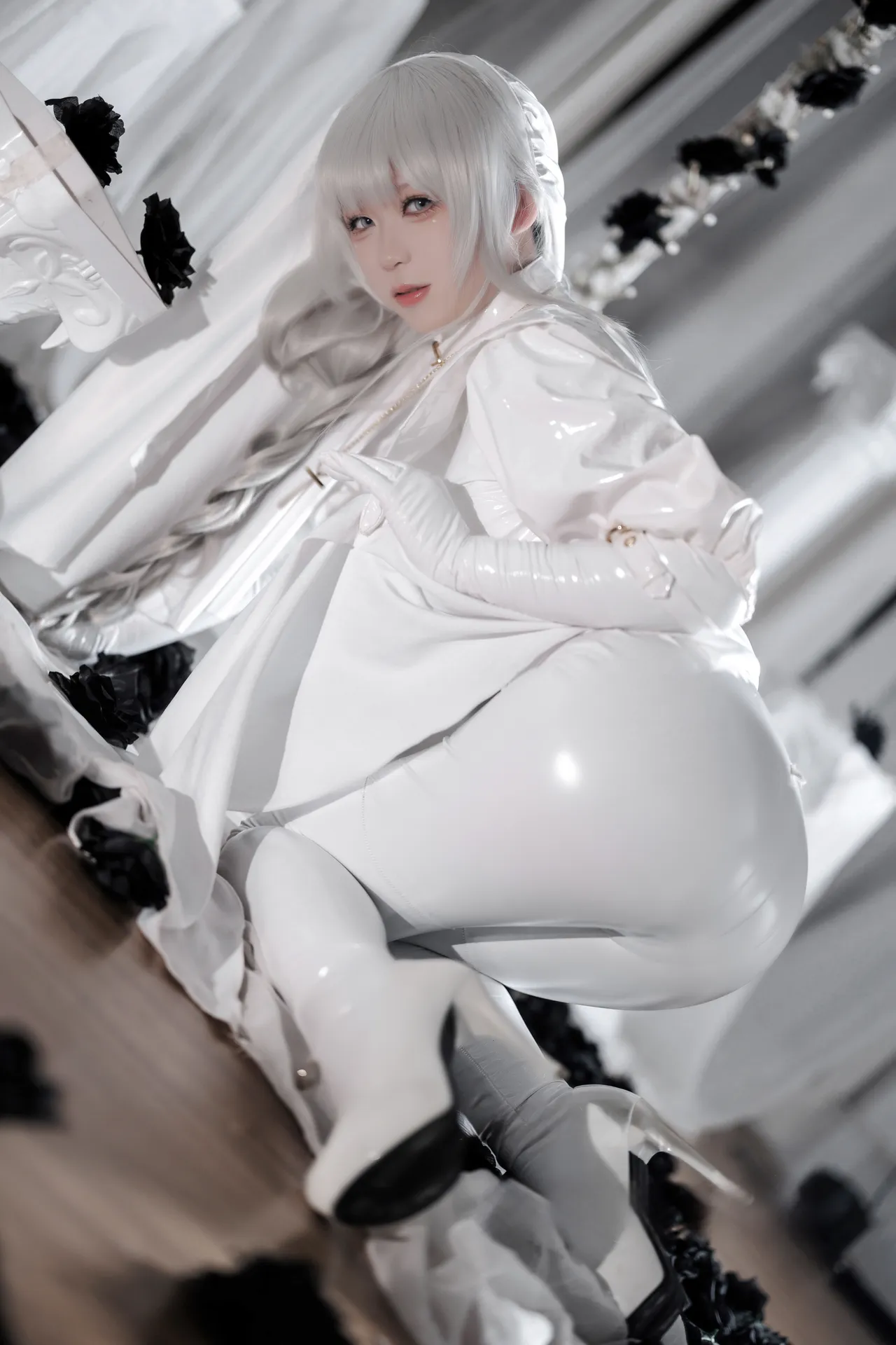 樱落酱w - 纯白修女 [45P-364MB]