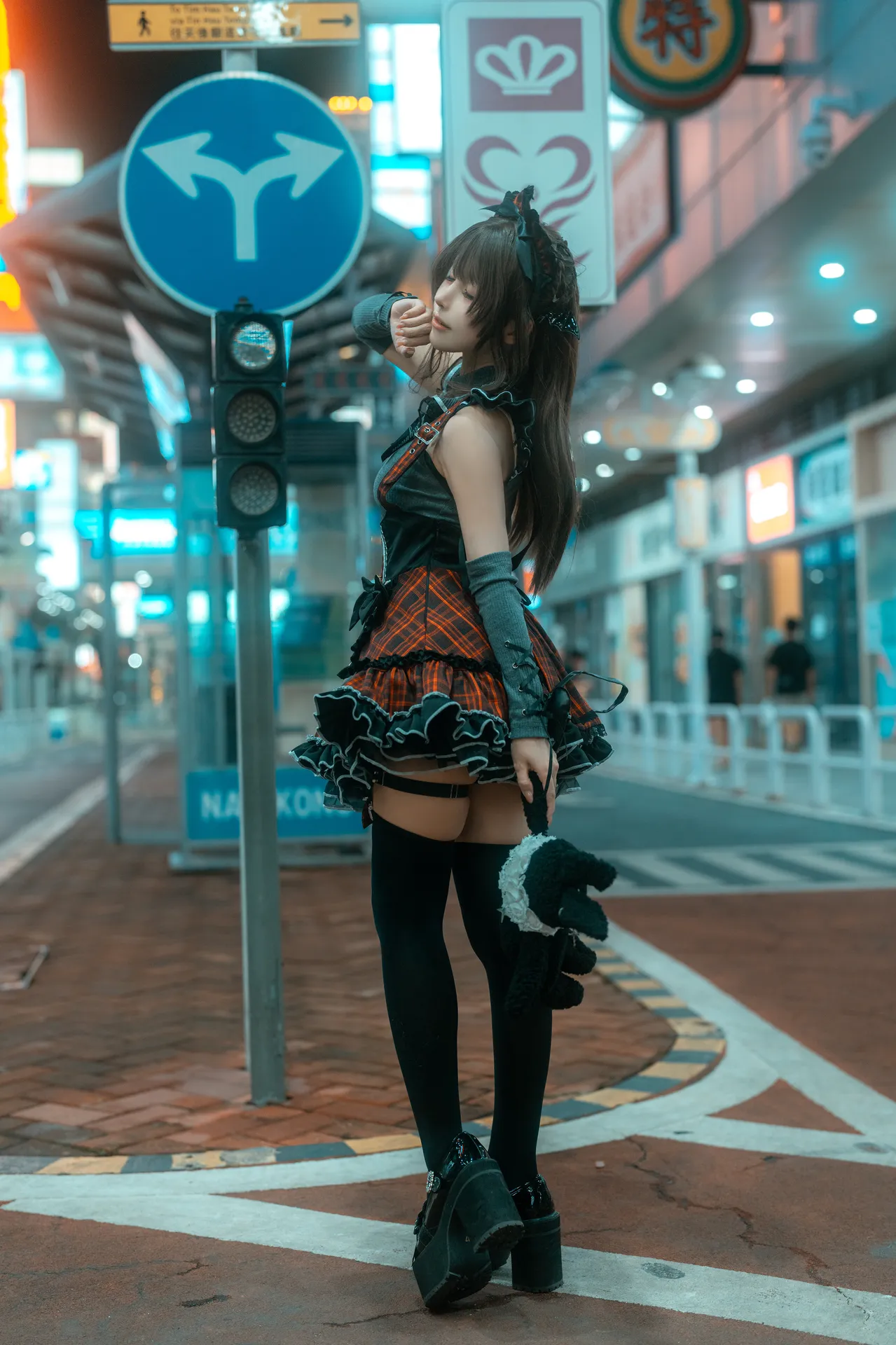 铁手叫兽 - 葡萄一番街 [24P1V-1.99GB]