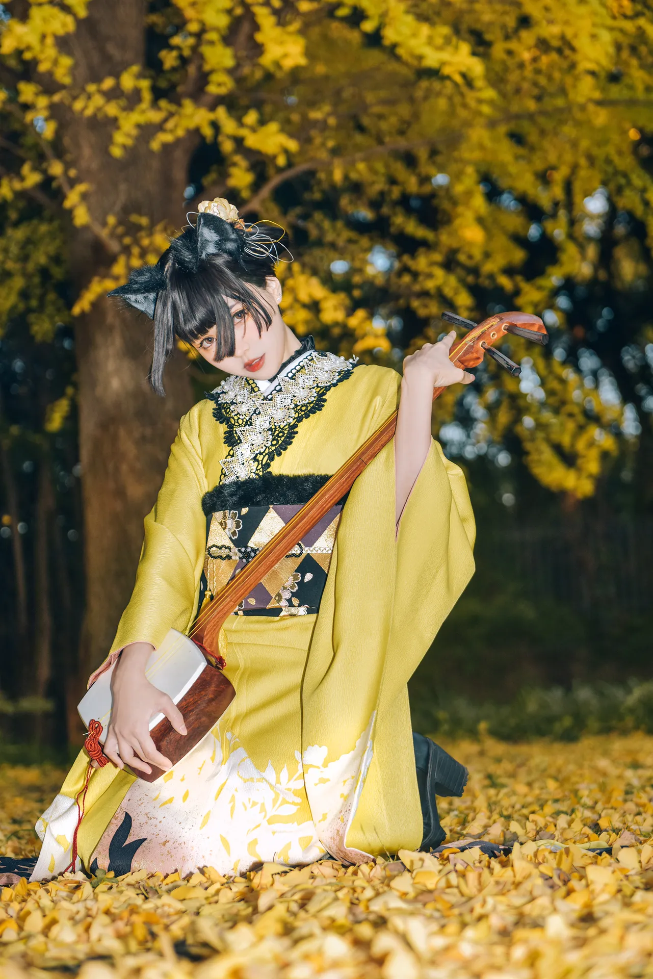 elyee子 - 异国女神&黑猫 [50P5V-300MB]